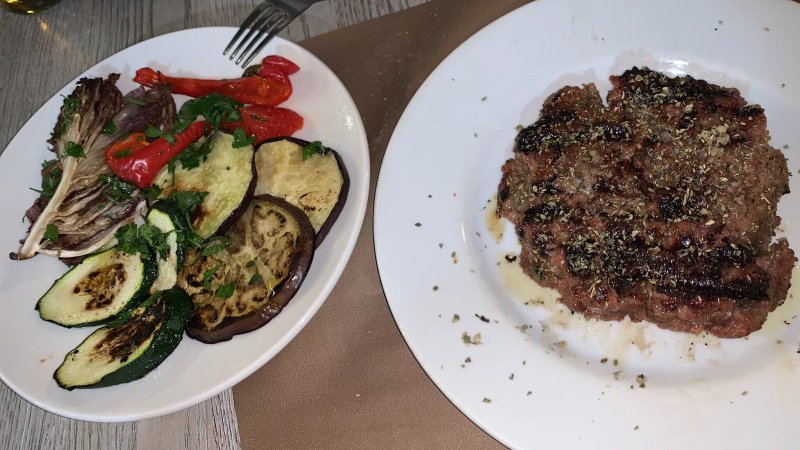 Mangia di DE LUGA Biagio