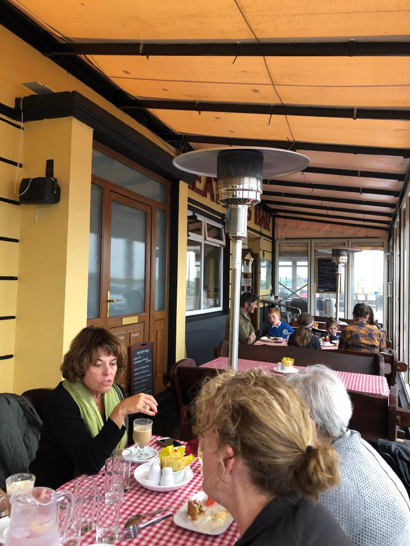 Keatings Bar & Restaurant