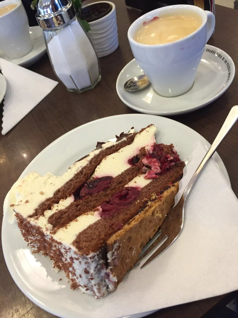 Cafe Bacher