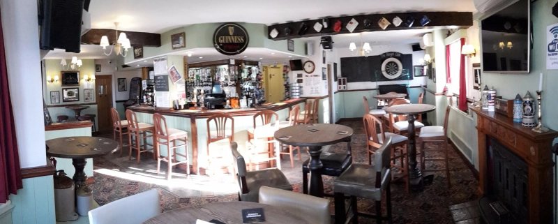 The Royal Oak Roxton