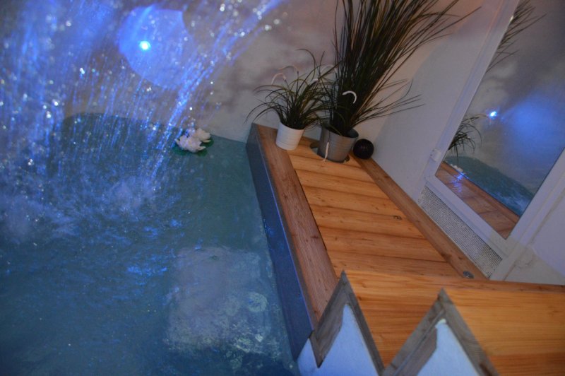 21mq Suite Home
