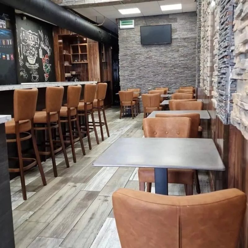 The charcoal grill cross street