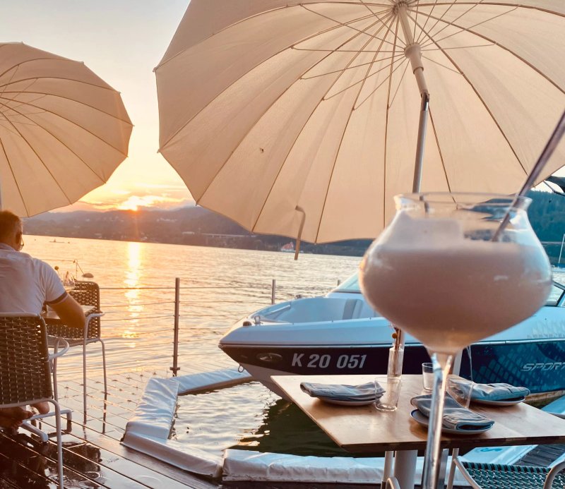 UNGEHEUER Velden