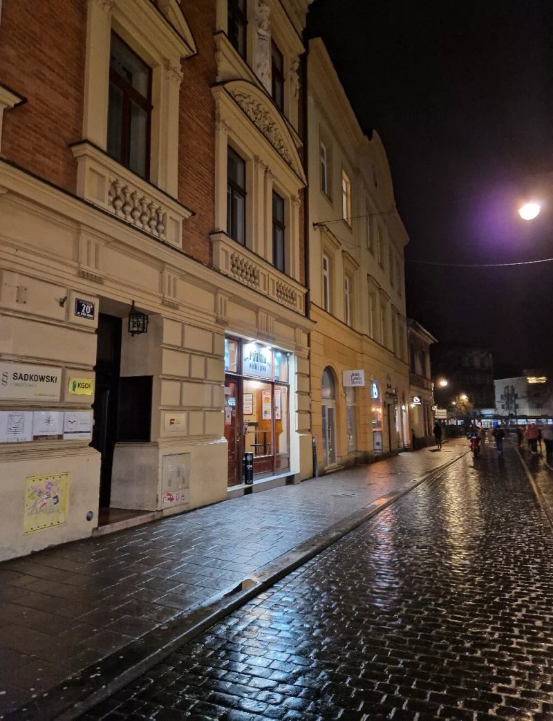 Old Town Apartment