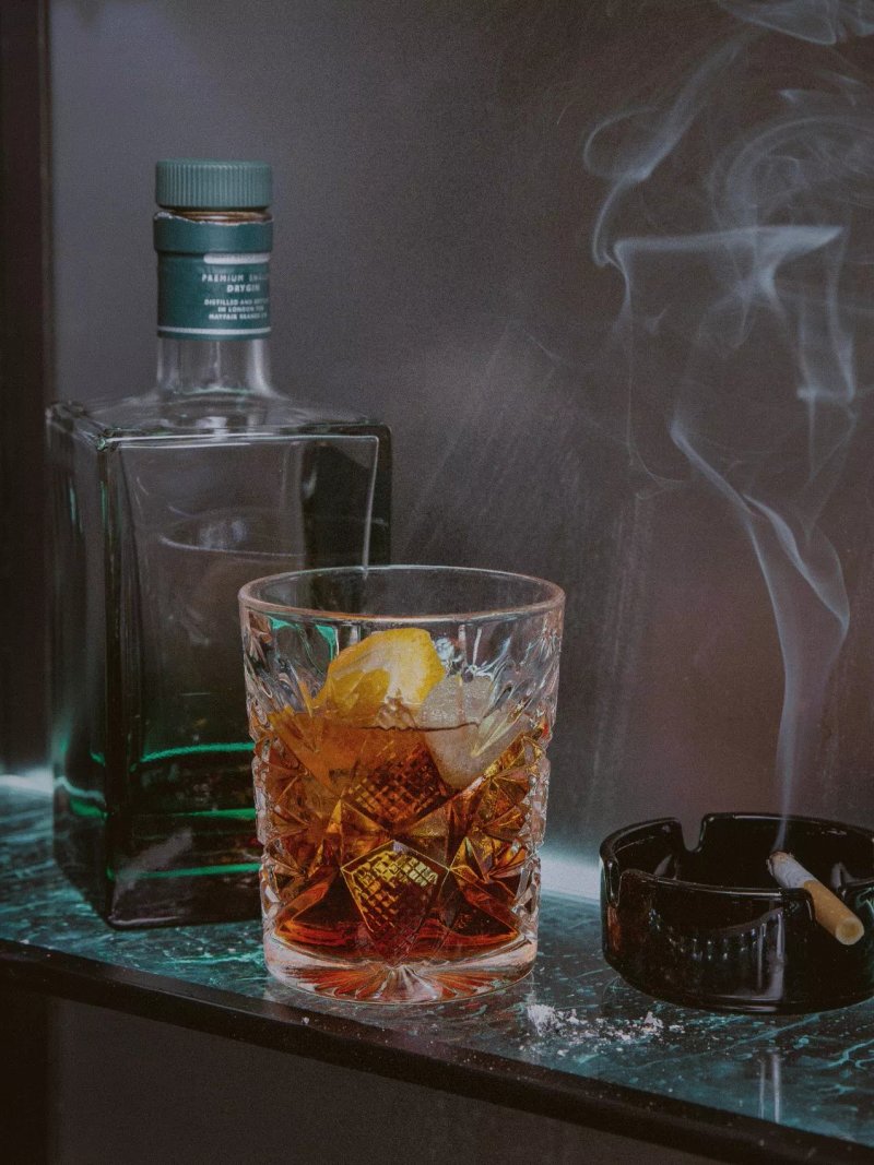 RIVA Bar & Bites