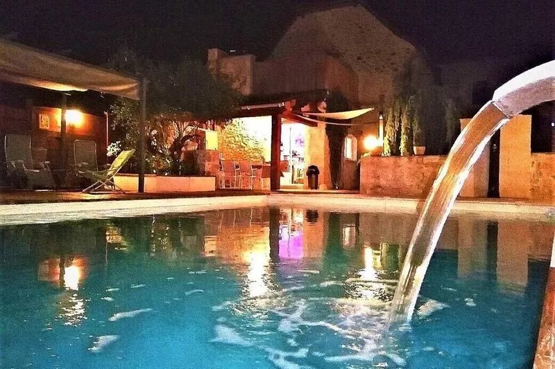 Villa de 160 m2 Avec Piscine Chauffée 10 Personnes