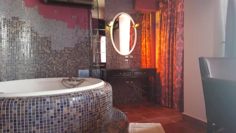 Scorpios Hotel