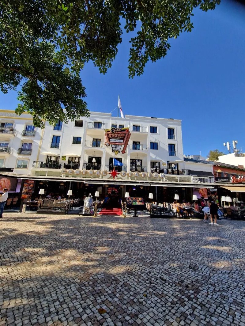 Central Station Bar