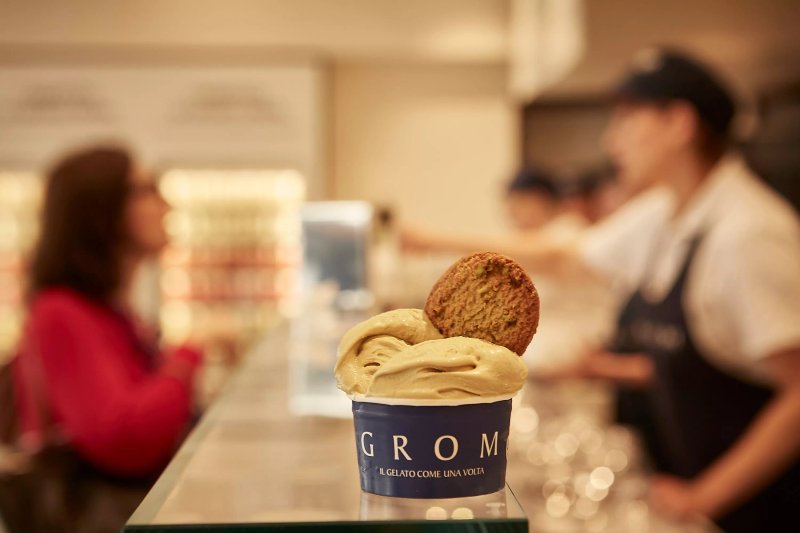 Grom