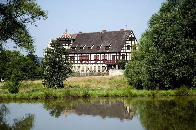 Rittmeister FeWo in the historic manor with swimming pool and sauna
