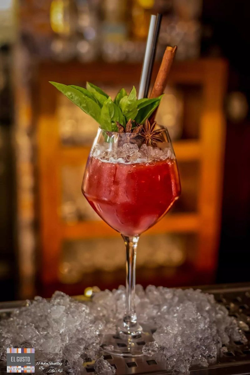 El Gusto - House Of Spirits