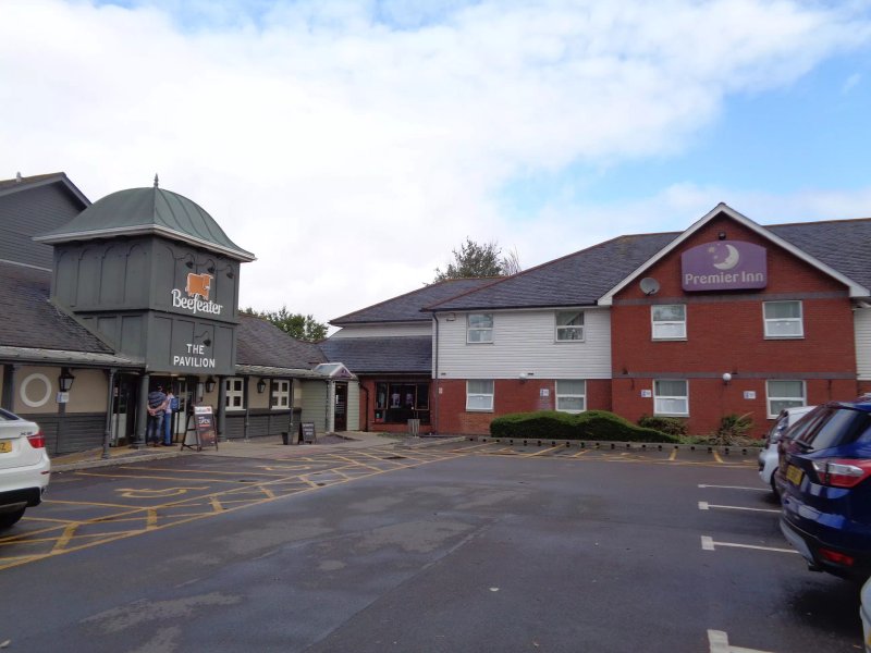 Premier Inn Weston-Super-Mare East (A370) hotel