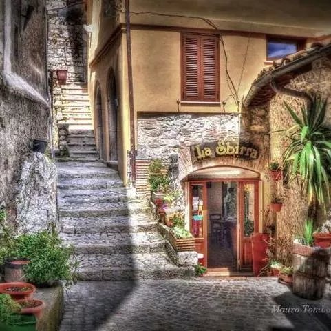 Trattoria La Sbirra