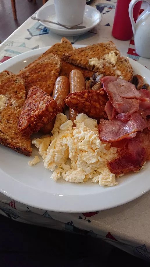 Miss Ellie's Cafe