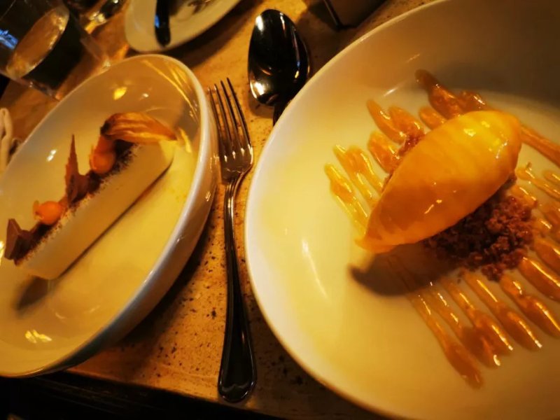 Zdenek's Oyster Bar