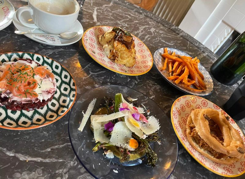 Comptoir + Cuisine