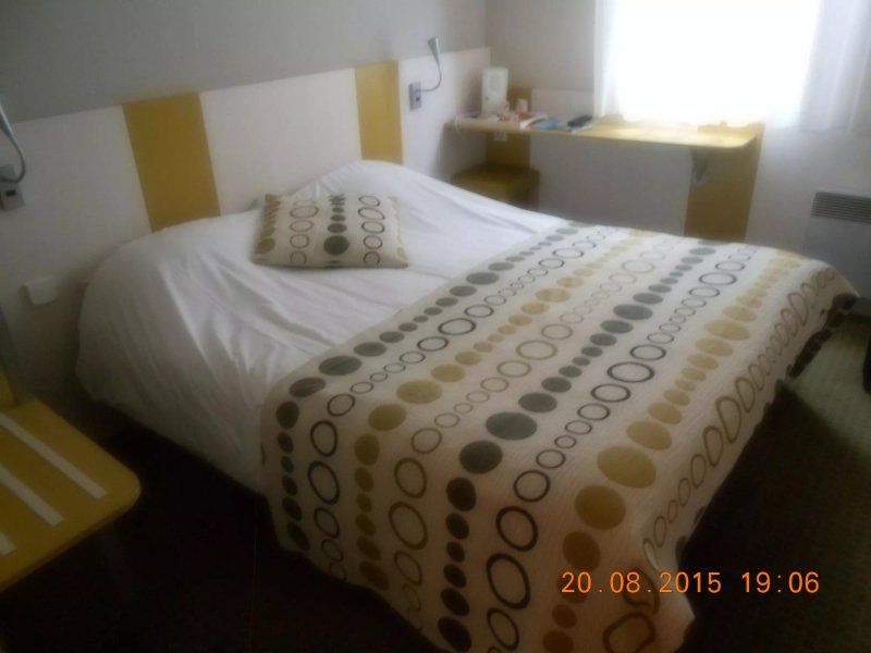 Hotel Revotel