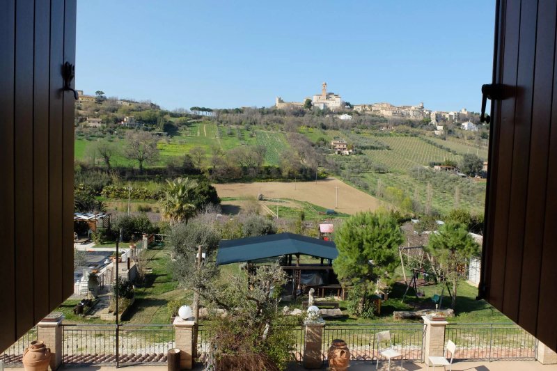La Vecchia Monta