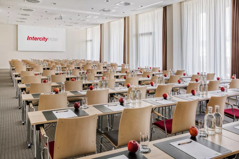 IntercityHotel Berlin Airport BER Terminal 1
