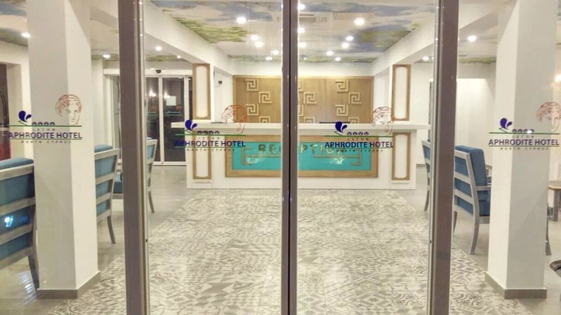 Queen Aphrodite Hotel