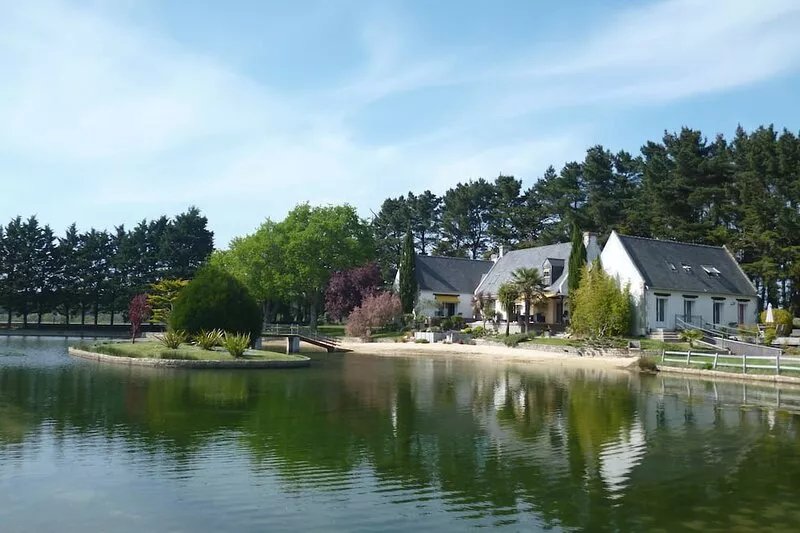 Very nice outbuilding in property, seaside and golf