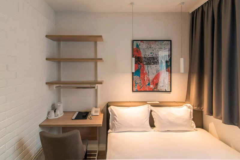 Belgrade Inn Garni Hotel
