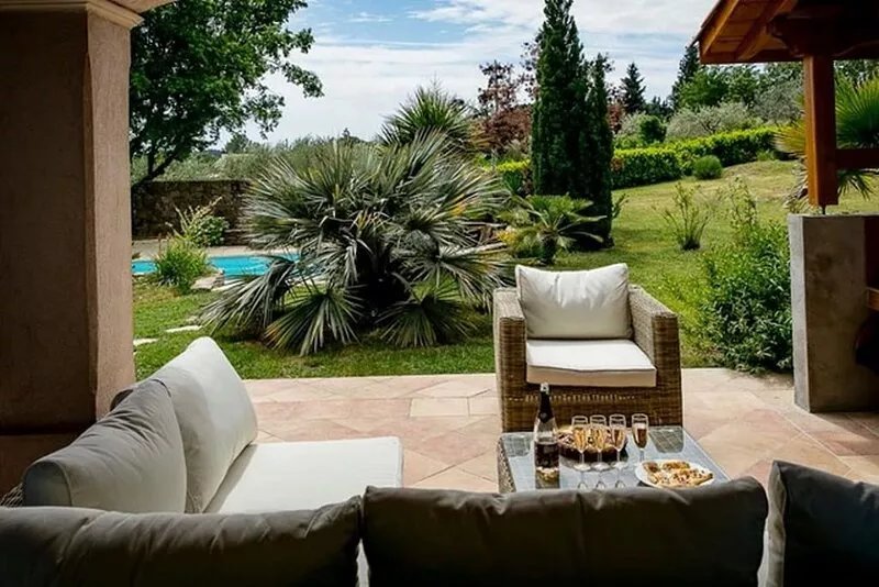 Provencal villa with private heated pool, terraces, gardens in Draguignan