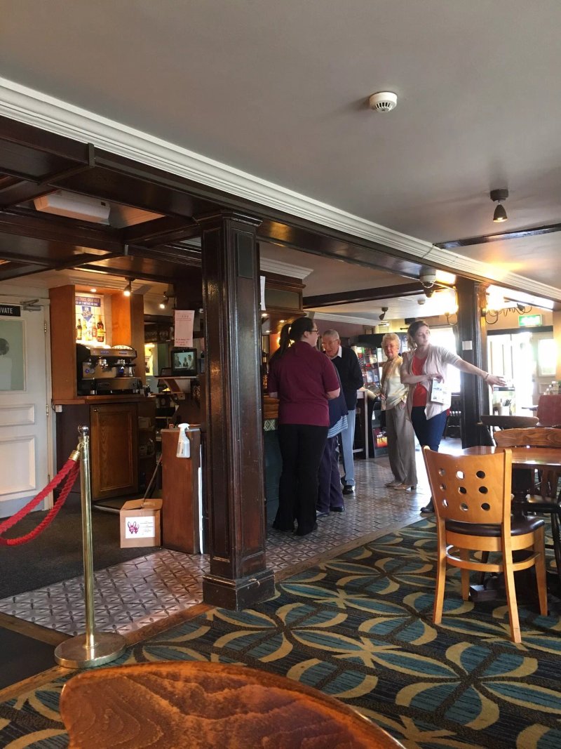 King's Arms Stonehouse Pizza & Carvery