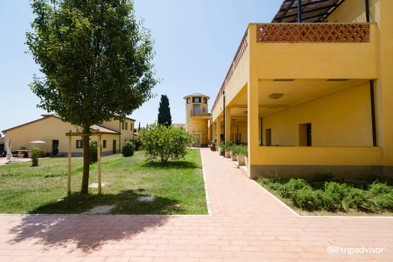 Poggio all'Agnello Sport & Active Holidays