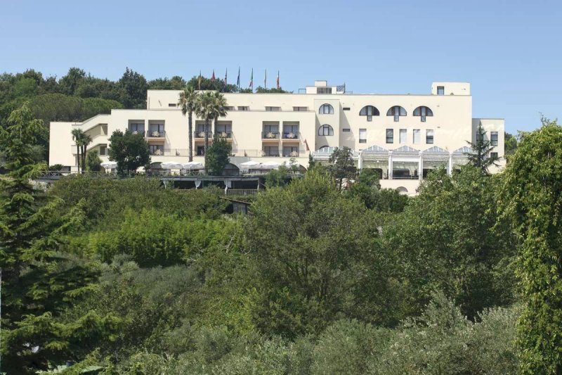 Nastro Azzurro Resort