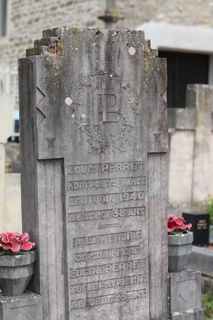 Cimetiere De Jambles
