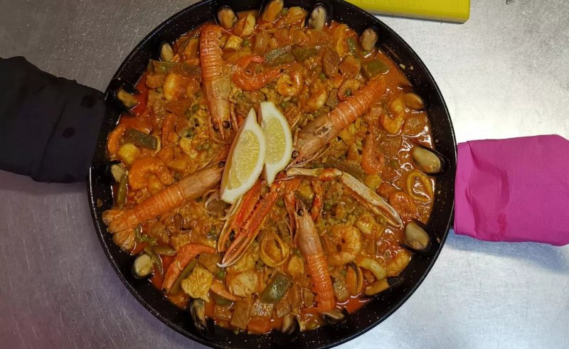 Lolas Bar Pinchos y Tapas