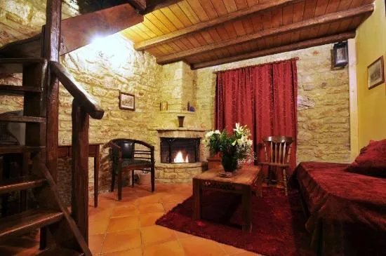 Georgio's V Chalet