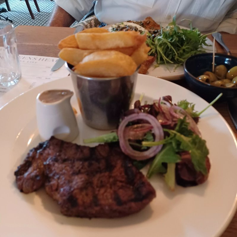 The Queen's Head