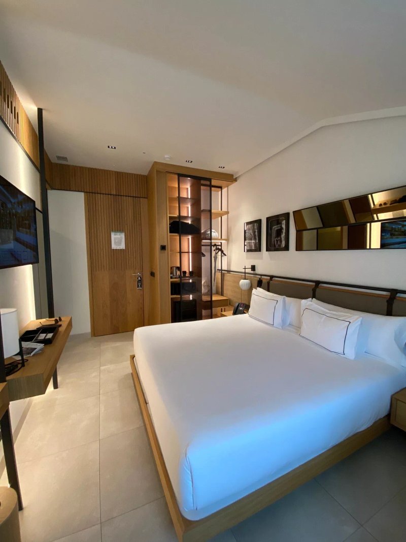 Hotel Puerta Serranos