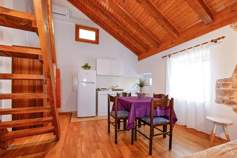 Apartmens Loriana