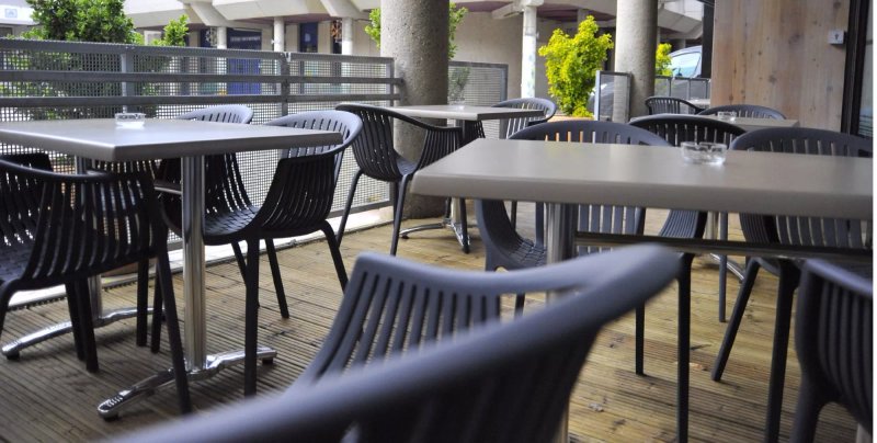 Le Cafe de Jules