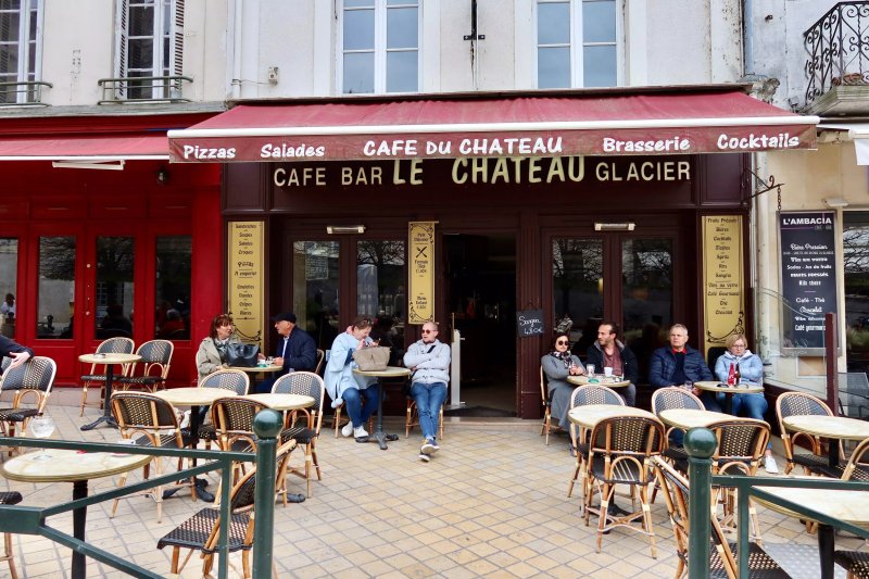Cafe du Chateau