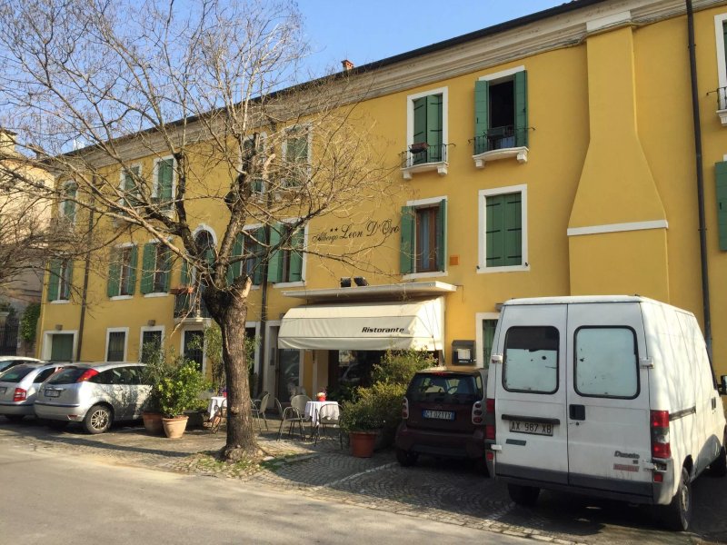 Albergo Ristorante Leon d'Oro