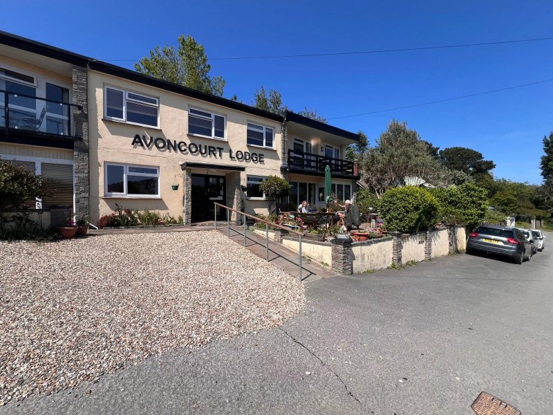Avoncourt Lodge