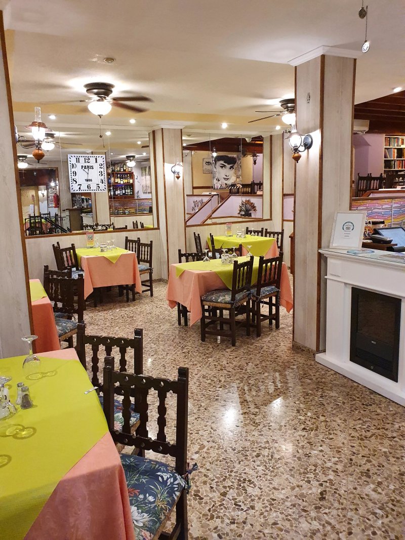El Bodegon