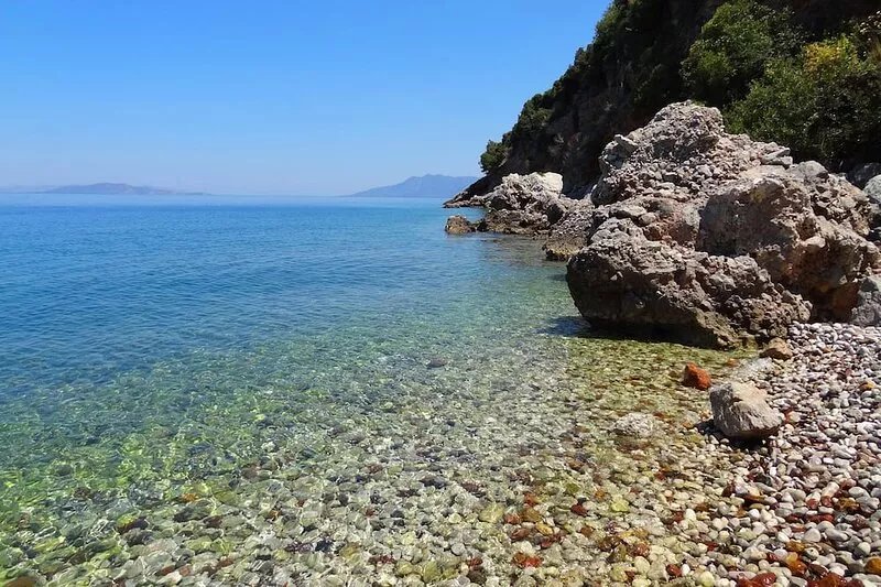 Private Greek Villa Surrounded by Amazing Landscape And Profound History