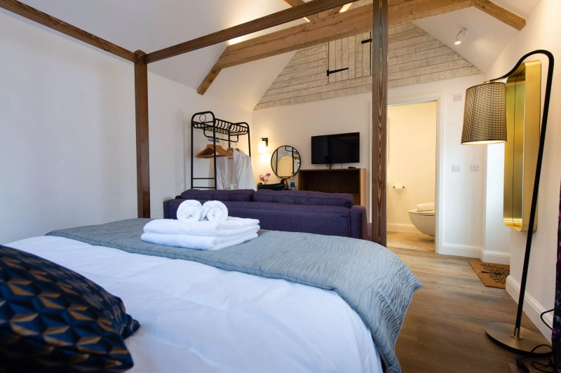 The Withies Inn