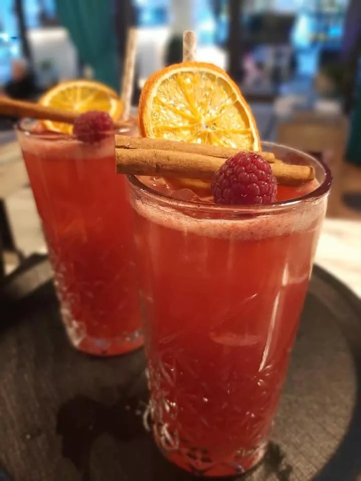 Monte Carlo Restaurant & Lounge