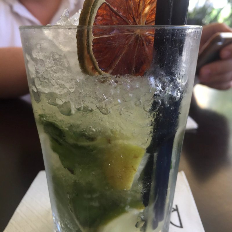 Rossini Cocktailbar Cafe