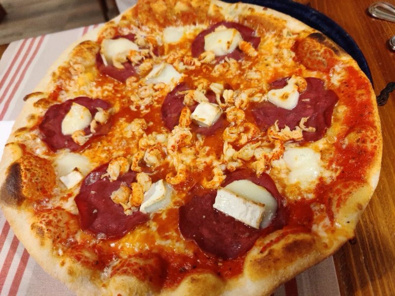 Classic Pizza Caribia