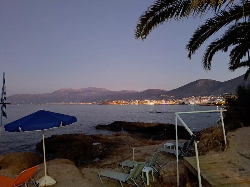 Gorgona Kafenion Ouzerie