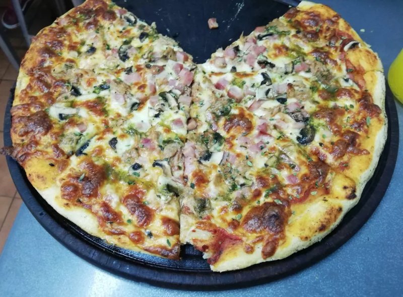 Pizzeria La Esquinita Argentina