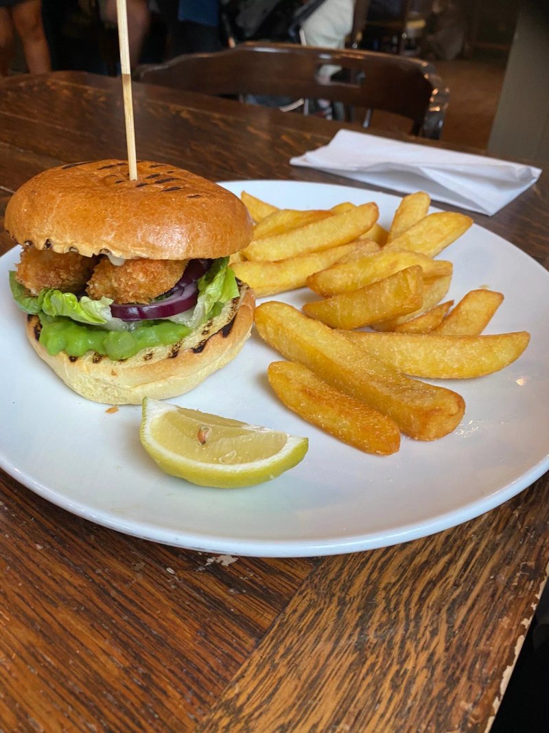 The Rayleigh Arms