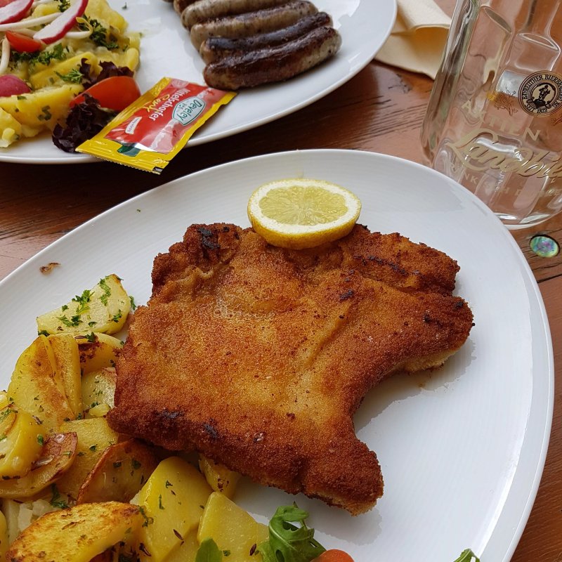 Goldener Hirsch